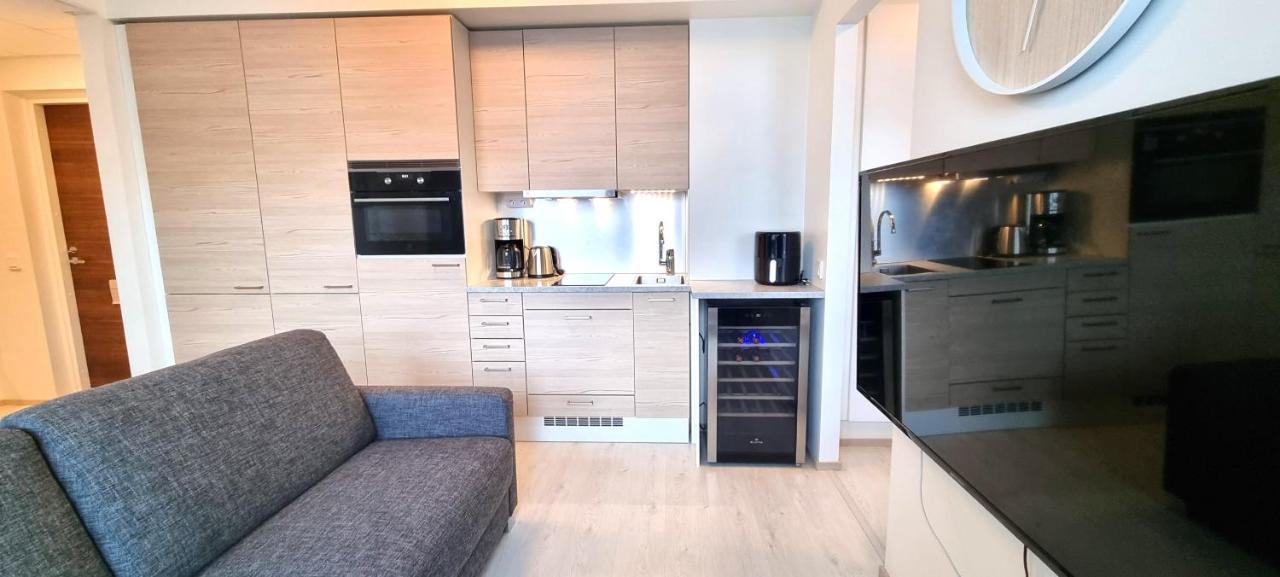 Mm City Apartment Next To Arena Tampere Eksteriør billede